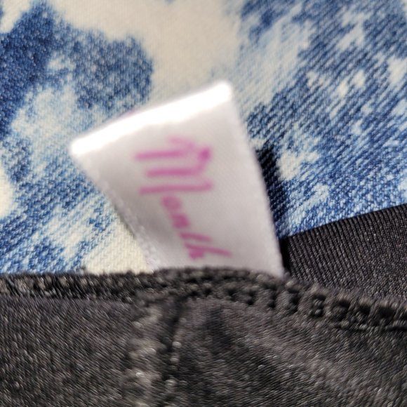 Woman's black casual dress - Picture 2 of 5